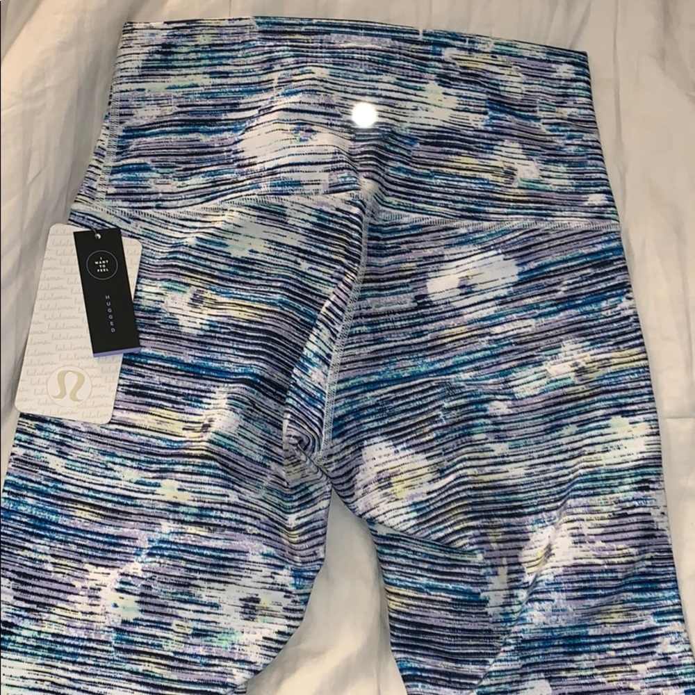 Wunder Under Crop Hi Rise Leggings